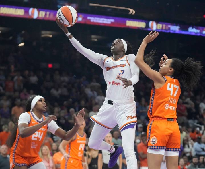 Deadspin | Red-hot Mercury look for seventh straight win at Sun