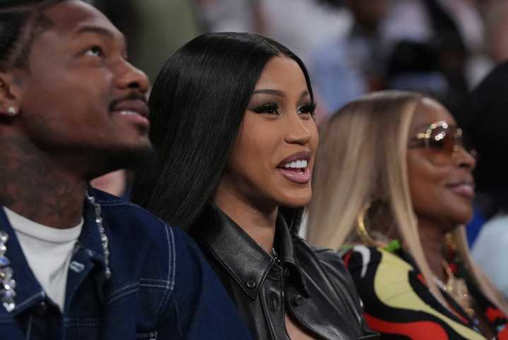 Cardi B expecting fourth child, first with Patriots wide receiver Stefon Diggs