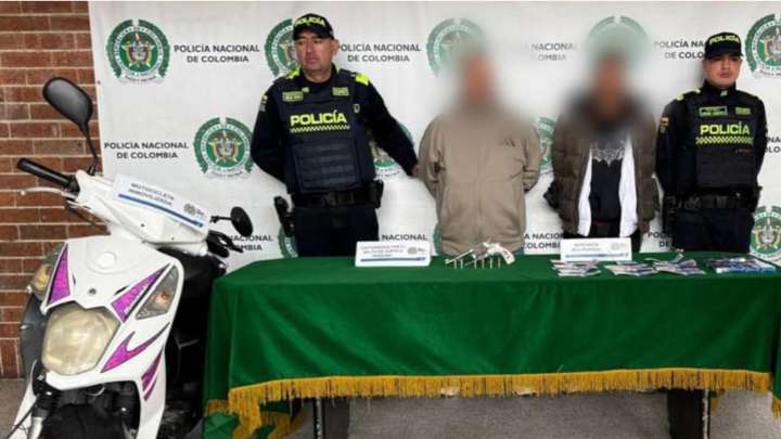 Capturados dos hombres con antecedentes criminales tras intento de hurto en Bogotá