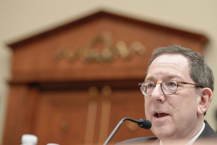 Former UO president Michael Schill will resign from Northwestern after criticism from Republicans