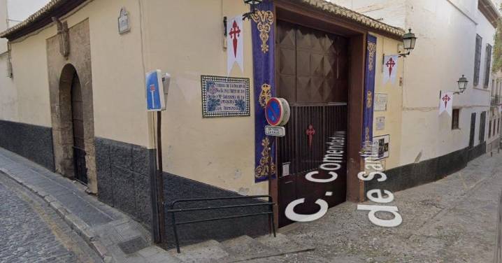 Croquetas, jamón y arroz caldoso: un menú solidario en las Comendadoras de Santiago para recuperar el patrimonio granadino