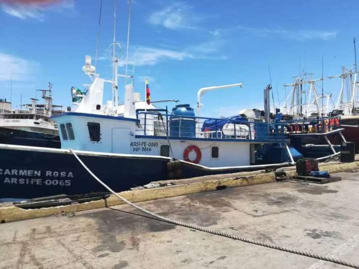 Venezuela denuncia asalto “ilegal” de destructor de EEUU a barco pesquero “Carmen Rosa”