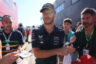 Pierre Gasly signs contract extension with Alpine