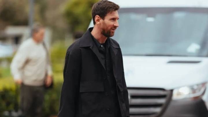 Lionel Messi llegó para disputar su último partido por Eliminatorias en el estadio de River