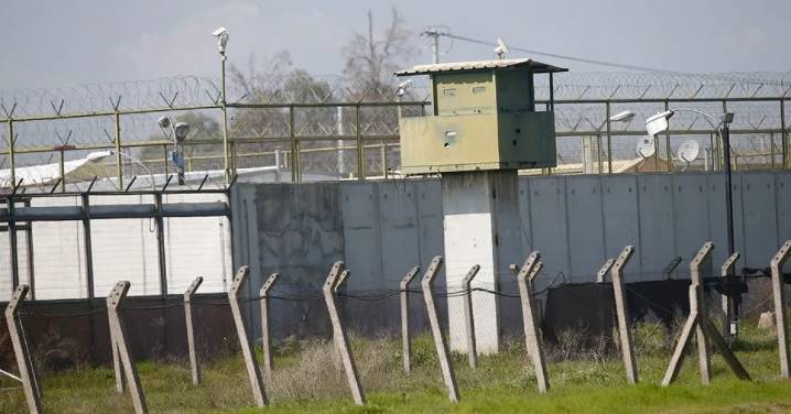 CChDH respalda proyecto de ley que impide a presidentes indultar a condenados de Punta Peuco