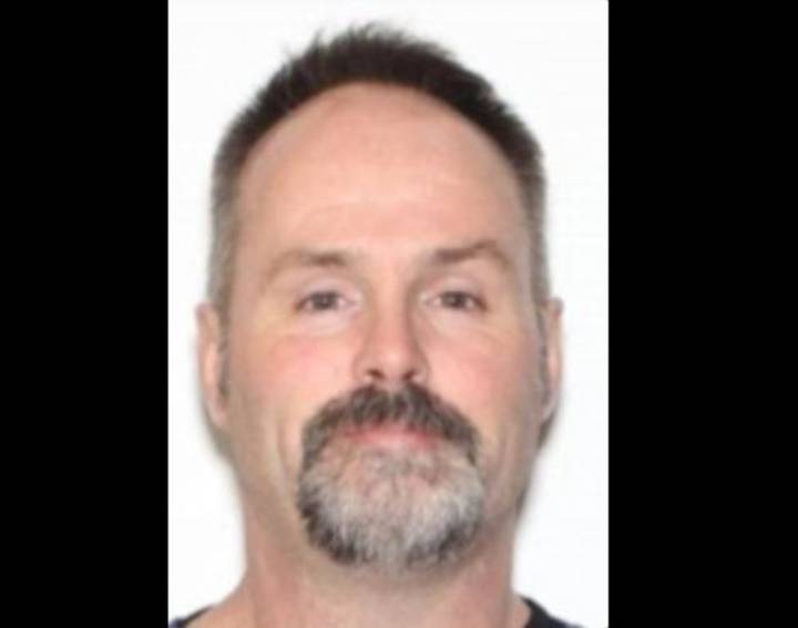Manhunt underway in Adirondacks for man wanted in Capital District murder