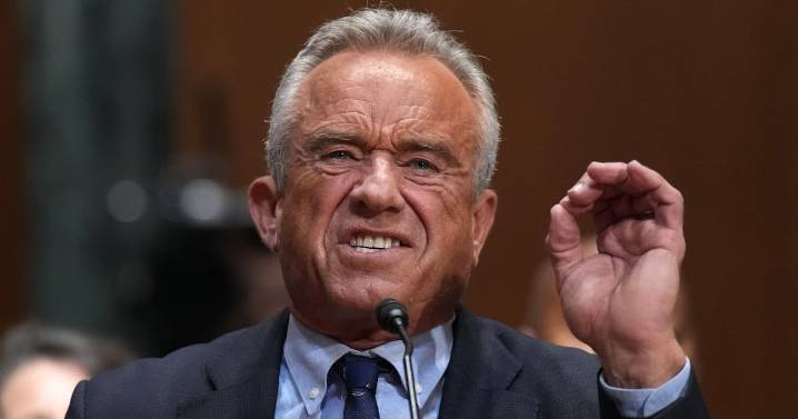 RFK Jr. ‘Flying Blind’ Into Next Outbreak With ‘Rookie’ Vaccine Advisors