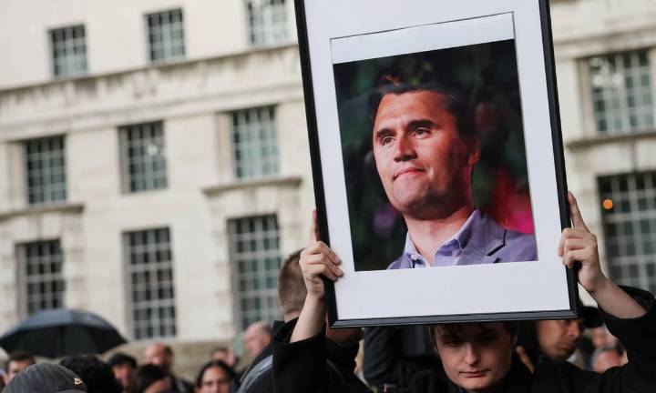 Charlie Kirk London vigil: Hundreds pay respects to MAGA influencer as speakers call for ‘war on evil’