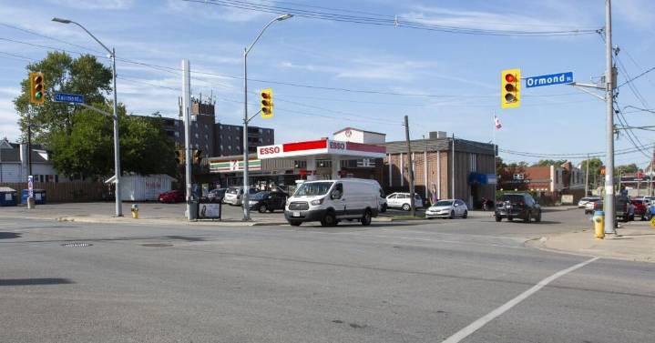Themed crosswalks ‘utter waste of taxpayer money,’ says Thorold councillor, who’d rather honour veterans in a different way