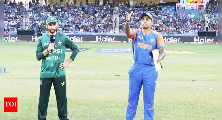 Harbhajan Singh mocks Pakistan, deletes 'greatest' from 'greatest rivalry', calls it 'one