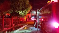 Fuerte Incendio Dejó a 2 Menores con Quemaduras y Un Bombero Trasladado al Hospital en Cajeme