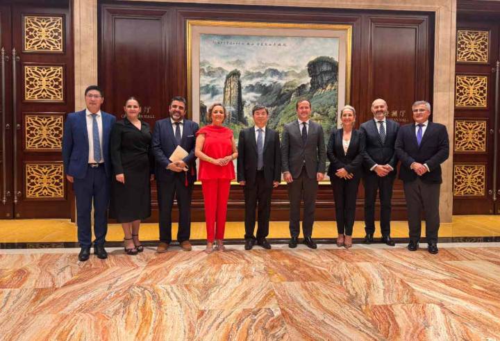 Toledo quiere generar en la visita a China un turismo «de calidad frente al de masas»