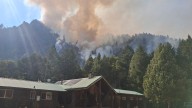 Iconic Half Moon Bar Lodge survives Rogue River wildfires