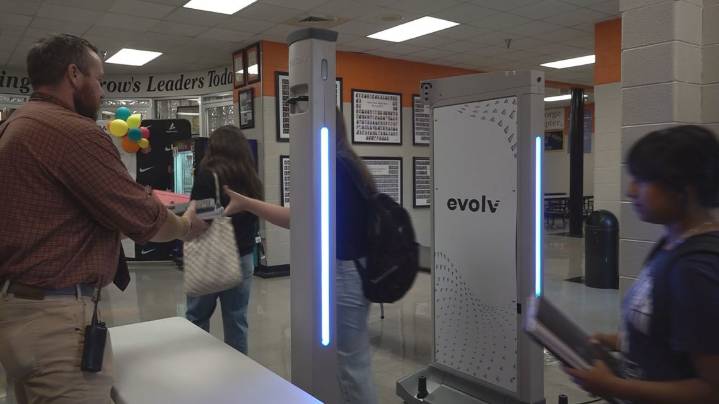 Sevier County installs AI weapon detectors in schools
