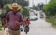 Una caravana humanitaria aboga por la paz en la región colombiana del Catatumbo