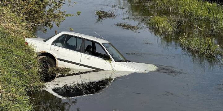 Car crashes into water-filled ditch in St. Joseph County