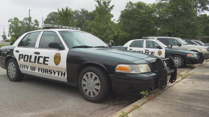 Forsyth 3-year-old taken to hospital after parents say child accidently shot themself, GBI says