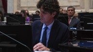 La UCR rechazó los vetos de Milei: "Tiene rasgos de un presidente encerrado en su dogma ideológico"