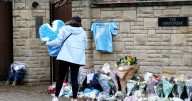 Ricky Hatton's former trainer leaves heartbreaking tribute outside boxing legend's home