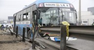 Ate: Dos muertos y varios heridos deja choque de bus en vía Evitamiento (FOTOS)