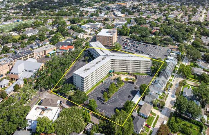 Developer relists storm-damaged Old Metairie high