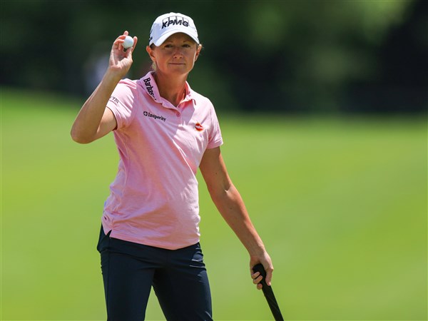 Stacy Lewis announces her retirement from golf