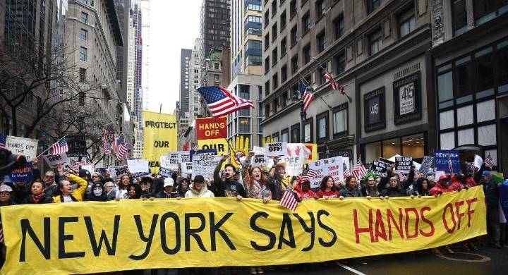 Protestas en EE.UU. marcan el Día del Trabajo con rechazo a las políticas de Donald Trump