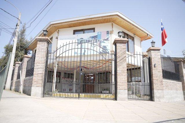 División El Teniente apoya mejoras de infraestructura en Colegio República de Chile en Lo Miranda