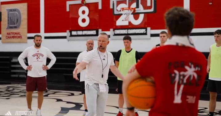 Coffee with Crawford | Carrying the weight — what 'Cardinal Commitment' tells us about Louisville