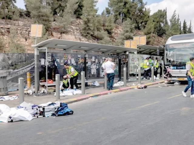 6 Israelis killed in east Jerusalem attack