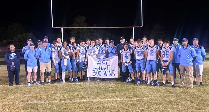 Bay City area eight-player football Week 4: All Saints celebrates 300th victory
