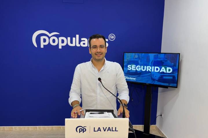 El PP de la Vall reclama de nuevo a Baños mejoras para la Policía Local ante el incremento de un 8% de los delitos