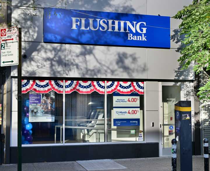 Photos: Flushing Bank opens new branch in Jackson Heights
