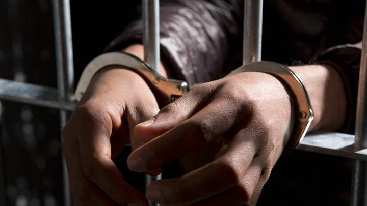 Contó que su pareja la maniató por horas y el sospechoso fue arrestado