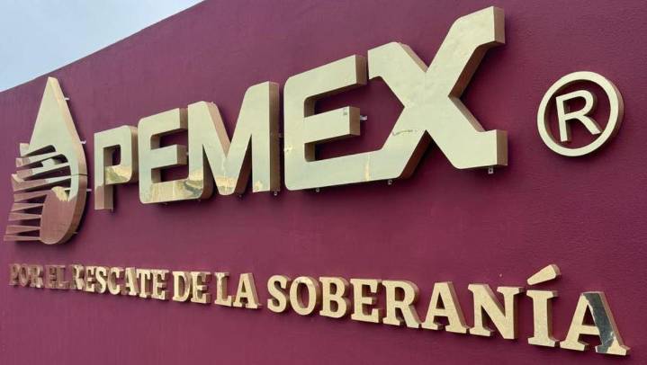 PRI propone rescate a proveedores de Pemex ante deuda de 2.05 billones de pesos