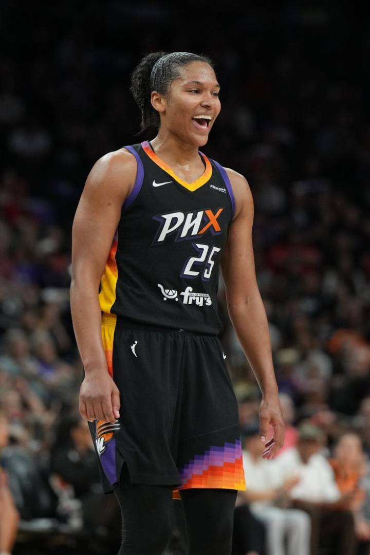 Deadspin | Mercury look to maintain momentum on the road vs. Mystics