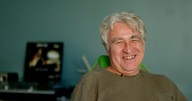 Jorge González reaparece en TV en entrevista con “Chico” Pérez: “Mi vieja se levantaba cantando”