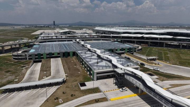 Avión de la Fuerza Aérea sufre accidente durante aterrizaje en el AIFA; descartan afectación a las operaciones
