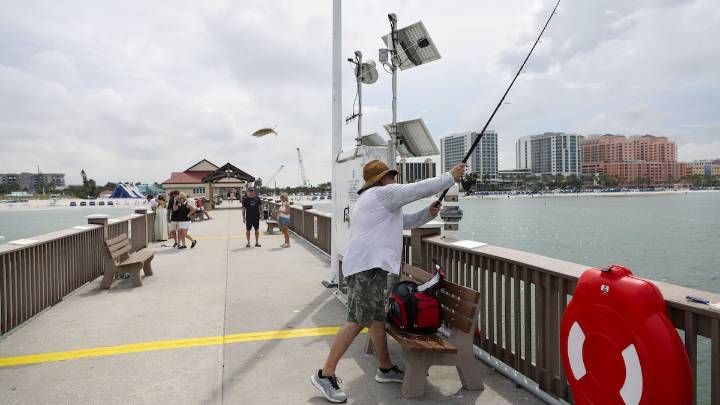 Clearwater Beach icon Pier 60 partially reopens to public