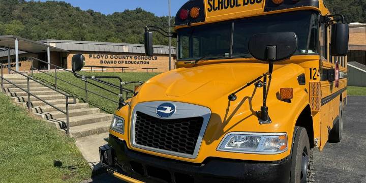 Bus driver sickout fueled by contract discussions in Floyd County