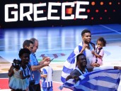 Giannis Antetokounmpo sigue sin creer que Luka Doncic esté en los Lakers