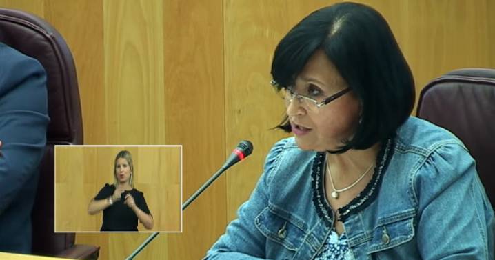 Una diputada del PSOE de Granada asegura que «elevarán a los altares» a «san Pedro Sánchez»