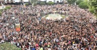 El Cascamorras 2025 reúne en Baza a cerca de 20.000 personas