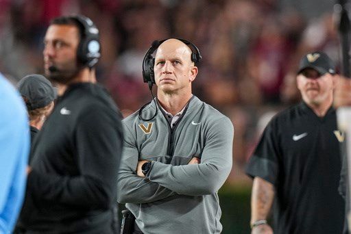 AP Extra Points: Breakthrough win at South Carolina makes No. 20 Commodores hungry for more