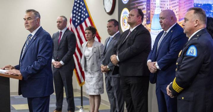 Kehoe withdraws his 5 St. Louis Police Board picks