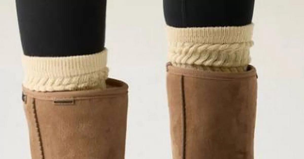 'Warm and waterproof' Regatta boots a cosy alternative to Uggs for less than £8 with special deal