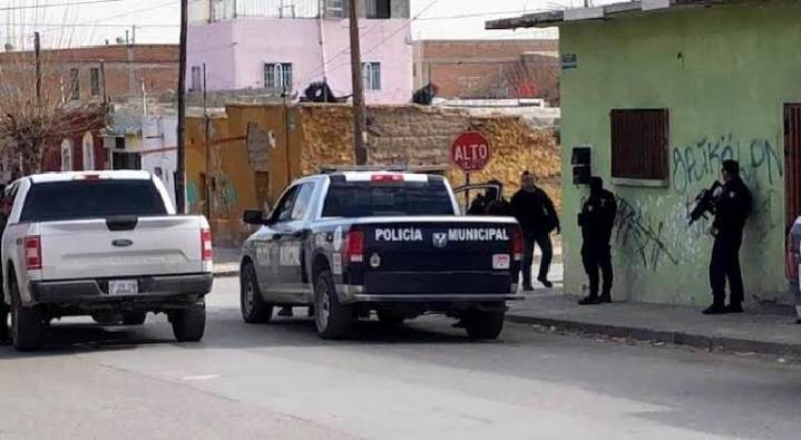 Hallaron cadáver en descomposición en tapia de la Barrio Alto