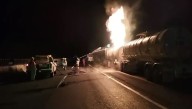 Pipa que transportaba combustible se incendia en Veracruz