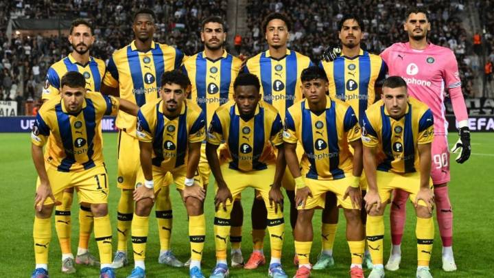 What happens if Aston Villa's opponents are banned from Europa League