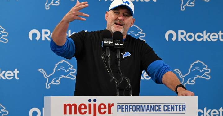 Daily Dawg Chow 9/26: Browns news, Is Detroit’s OC overconfident against  Cleveland defense? more